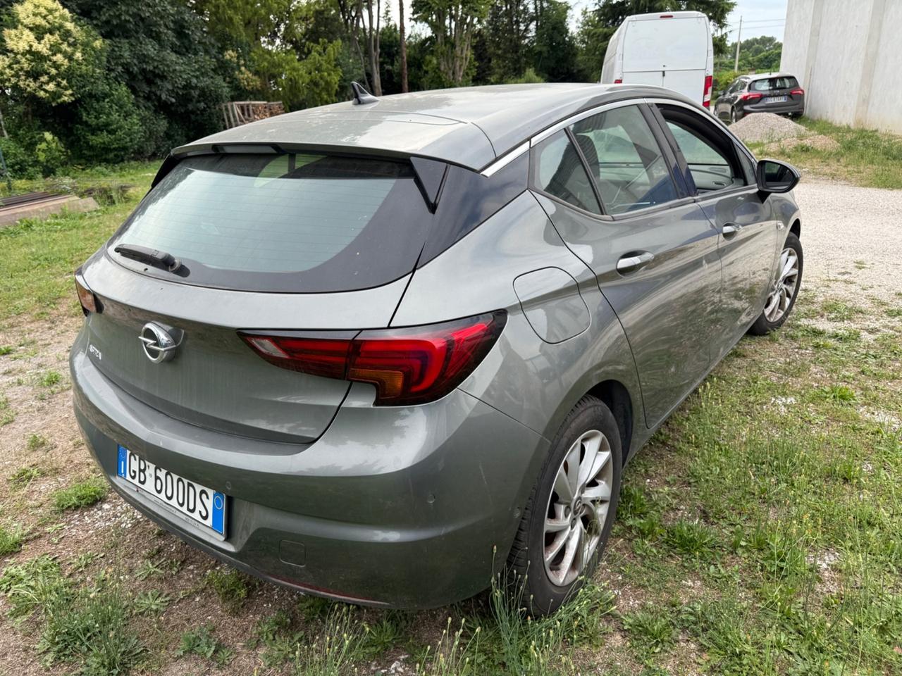 Opel Astra 1.5 CDTI 122 CV S&S 5 porte GS Line non va in moto