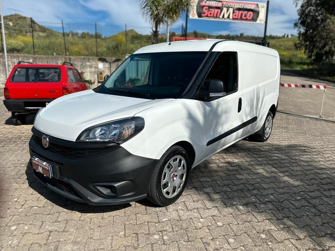 Fiat Doblo Doblò 1.6 MJT 105CV S&S PL-TN Cargo Maxi Lounge