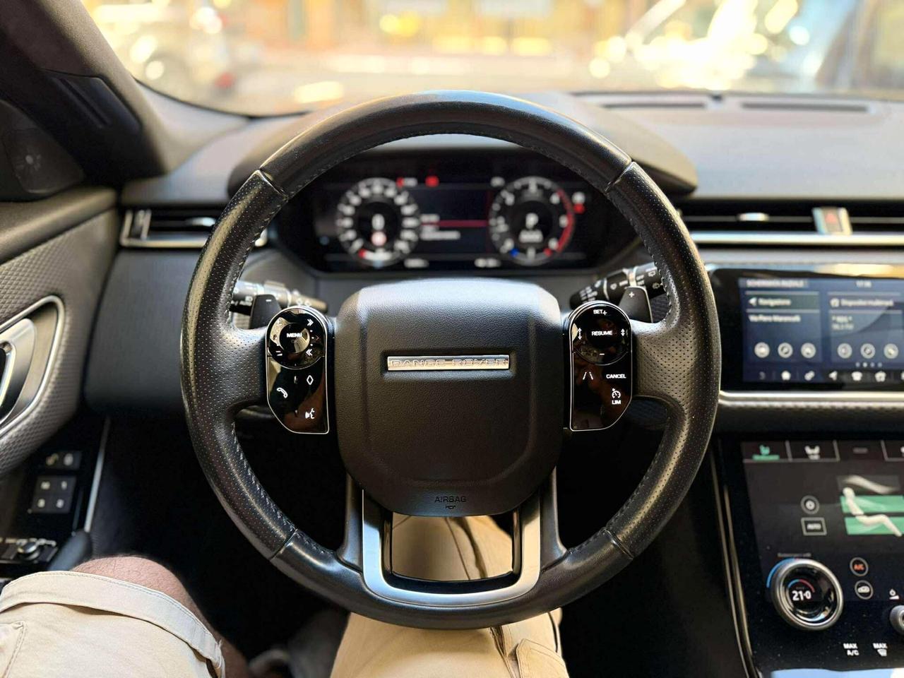 Land Rover Range Rover Velar Range Rover Velar 2.0D I4 180 CV R-Dynamic HSE