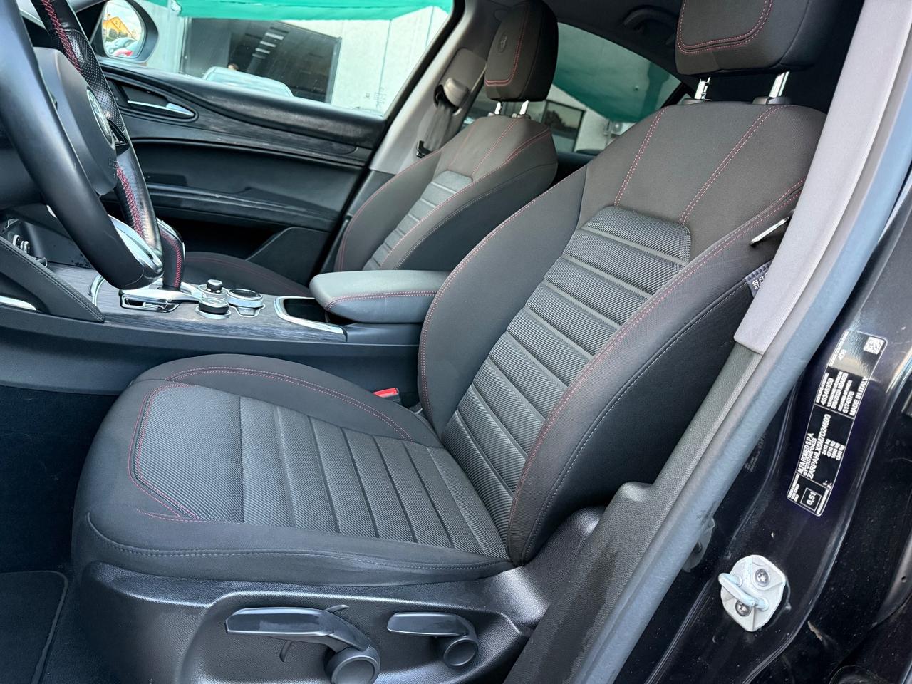 Alfa Romeo Stelvio 2.2 190 CV AT8 Q4 Rosso Edizione