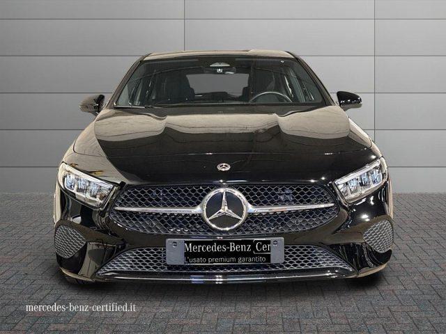 MERCEDES-BENZ A 250 e hybrid EQ Progressive Advanced