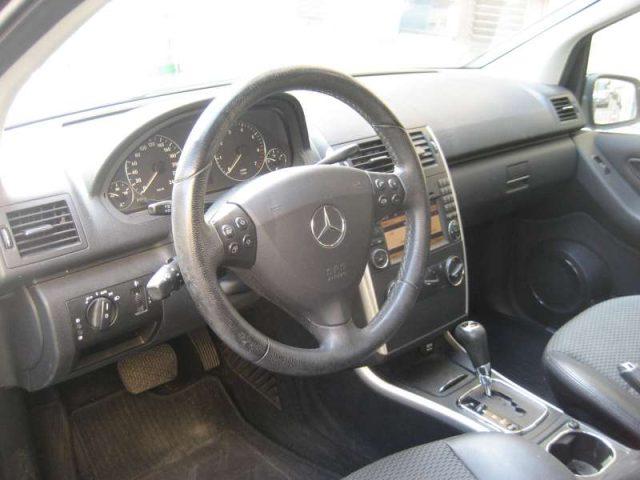 MERCEDES-BENZ A 160 AUTOMATIC PREMIUM