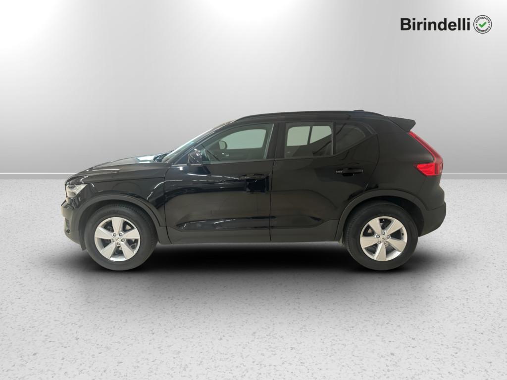 VOLVO XC40 (2017-->) - XC40 T2 Momentum