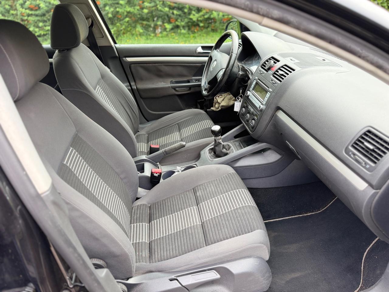 Volkswagen Golf 1.6 5p. United