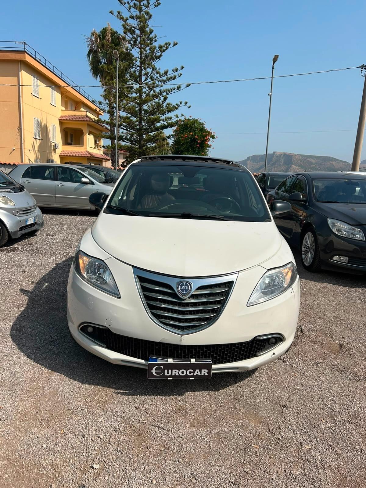 Lancia Ypsilon 1.3 MJT 16V 95 CV 5 porte S&S Silver P.S. VISTA E PIACIUTA