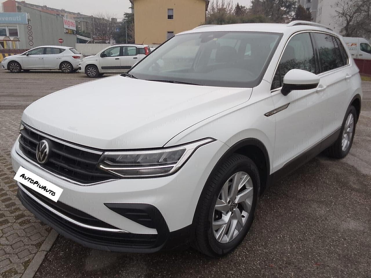 Volkswagen Tiguan 2.0 TDI 150 CV SCR DSG 4MOTION R-Line