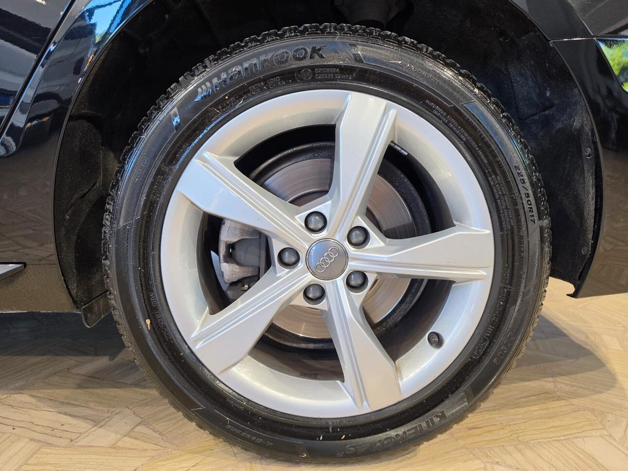 A4 30 TDI/136 CV S tronic Business Advanced