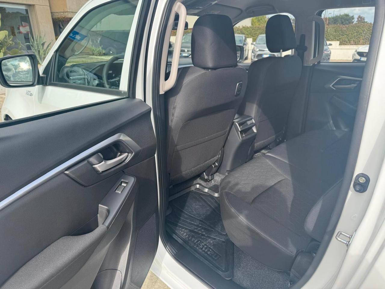 Isuzu D-Max N60 1.9 aut. Crew BB+ KM O