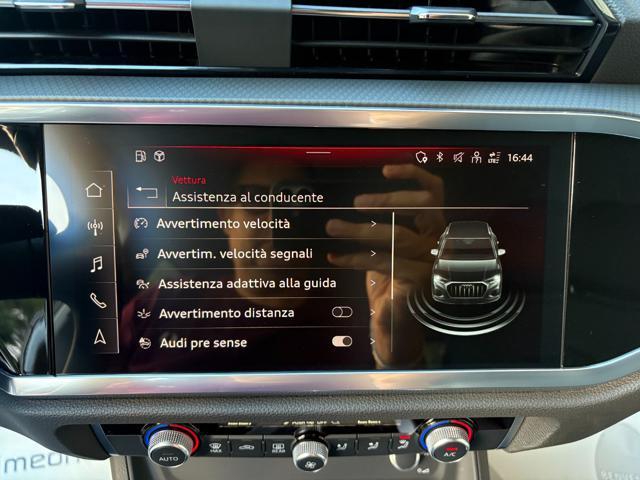 AUDI Q3 35 2.0 TDI S tronic Business Advanced