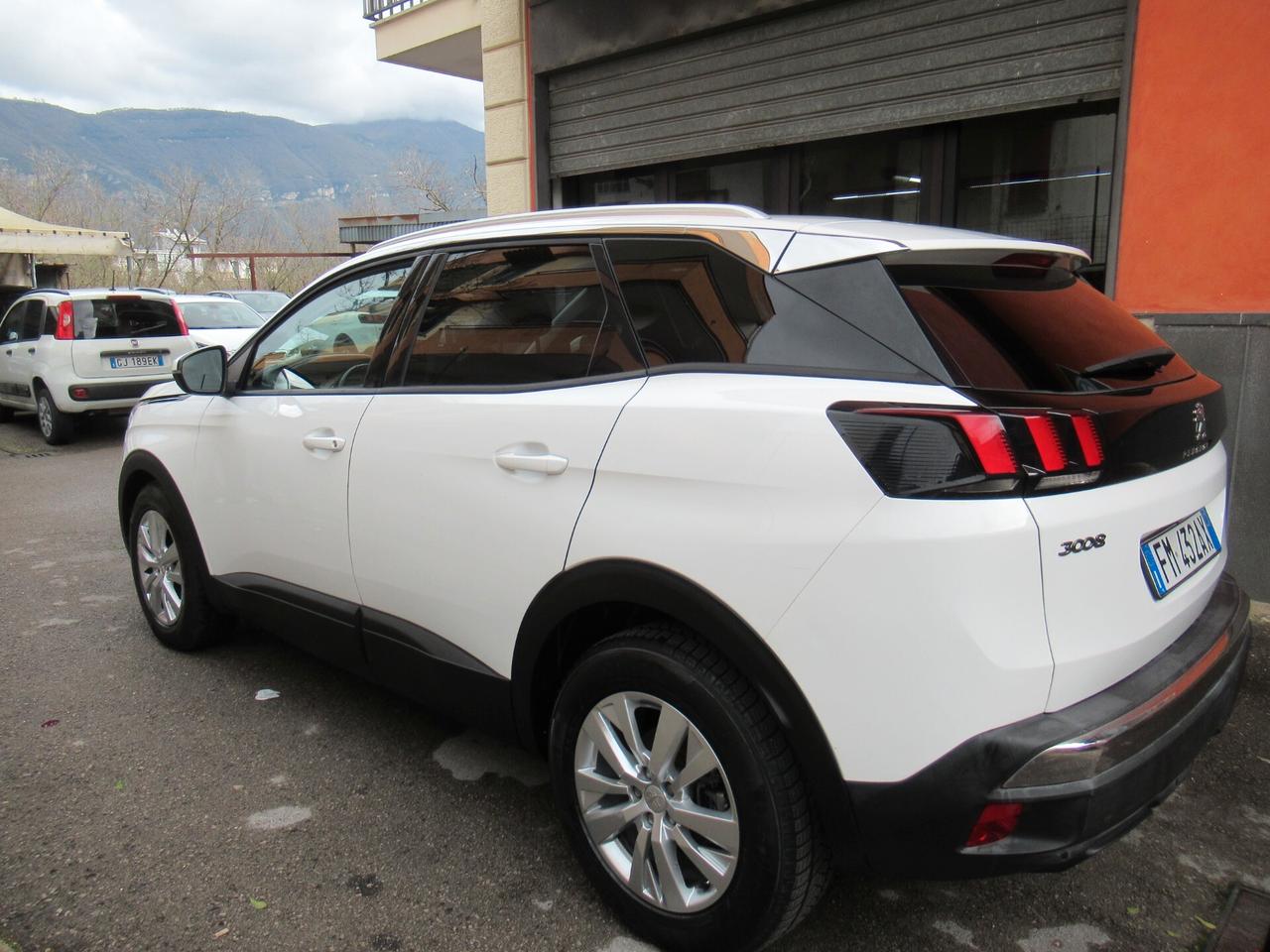 Peugeot 3008 1.6 BlueHDi 120 S&S Business