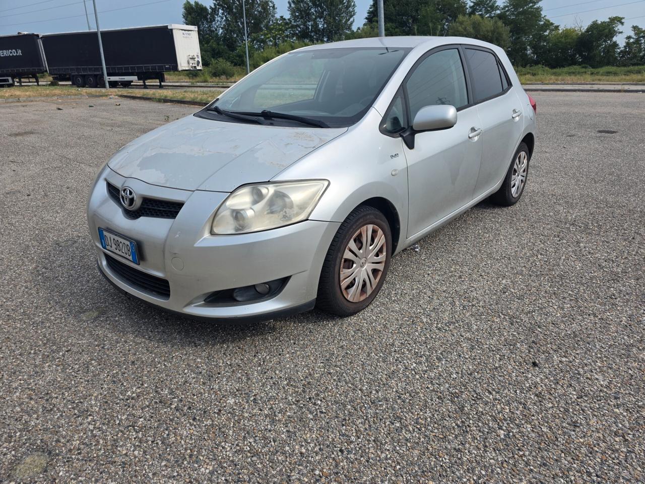 Toyota Auris 1.4 D-4D 5 porte Sol 130000km