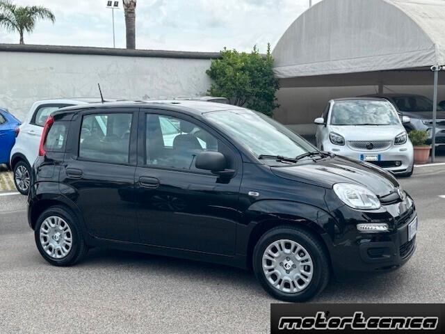 Fiat Panda 1.0 FireFly S&S Hybrid Pandina ITALIANA