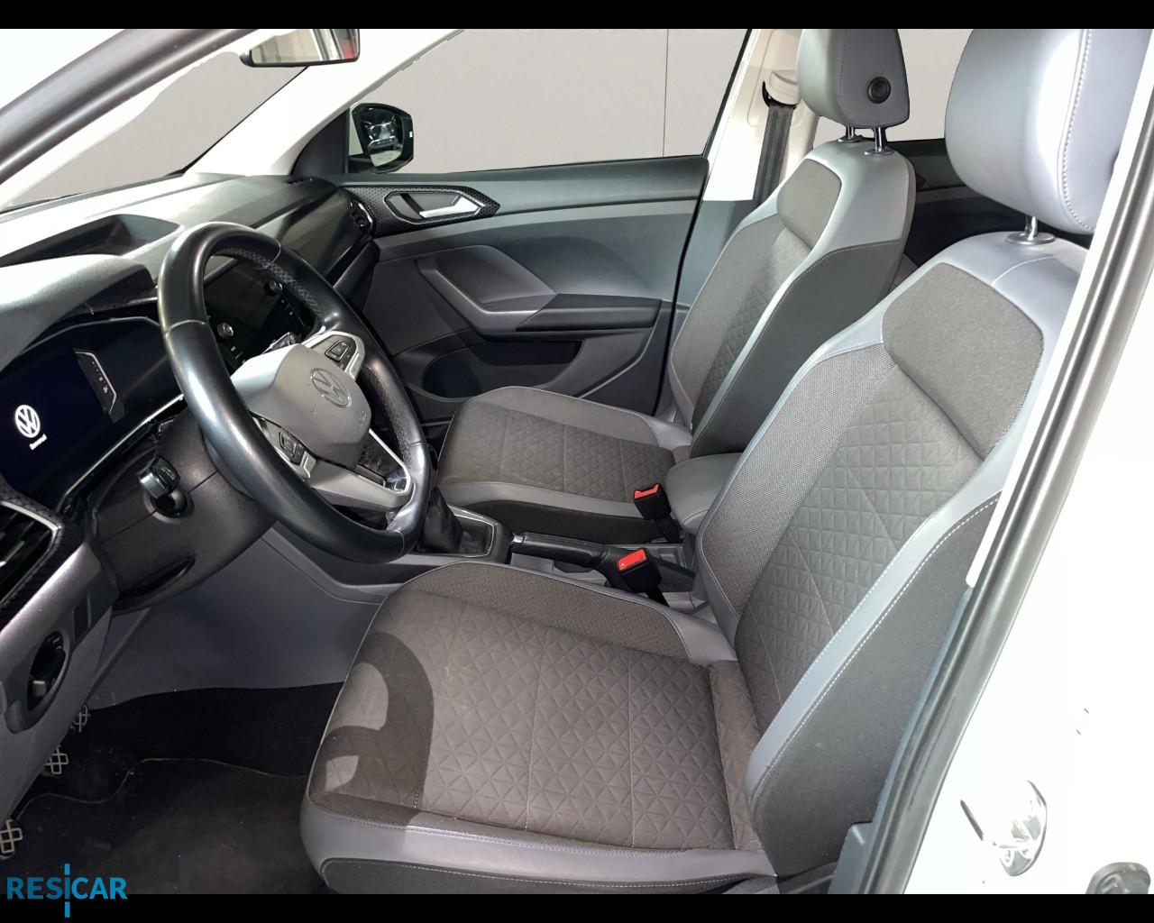 Volkswagen T-Cross 1.0 tsi Advanced 110cv