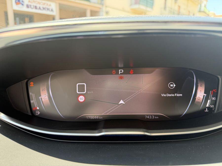 PEUGEOT 3008 1.5 HDI 130 GT AUTOM CERTIFICATA NUOV