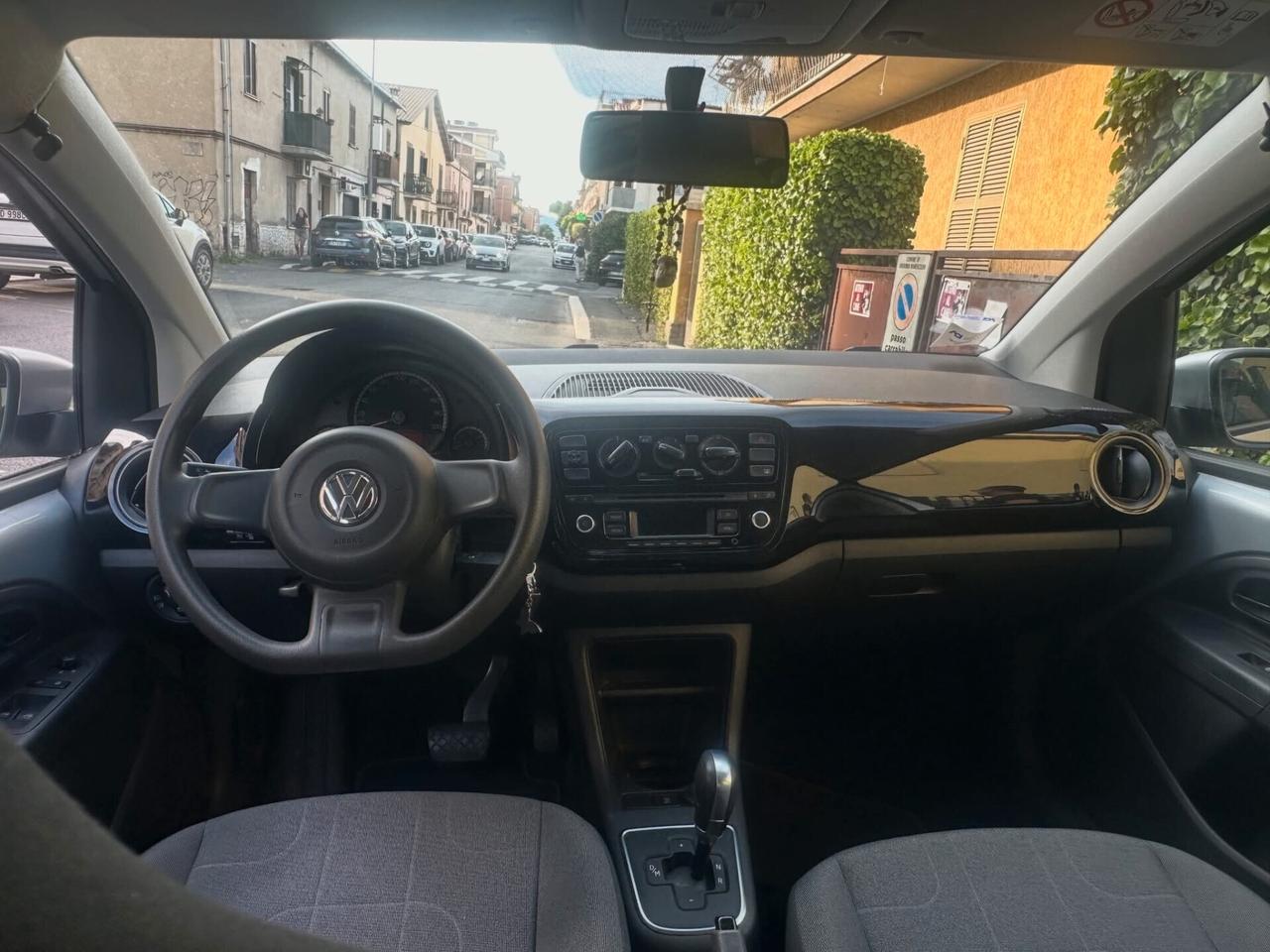 Volkswagen up! 1.0 BENZINA CAMBIO AUTOMATIVO UNICOPROPRIETARIO CON SOLI KM 21.000 FINANZIABILE
