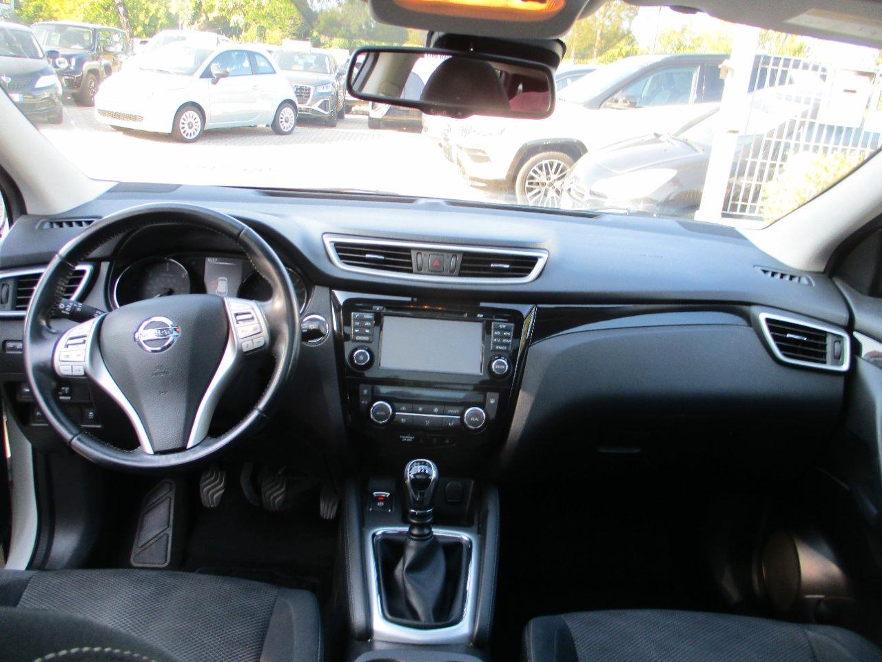 Nissan Qashqai 1.5 dci 360 110cv E6 TETTO/360/Frenata