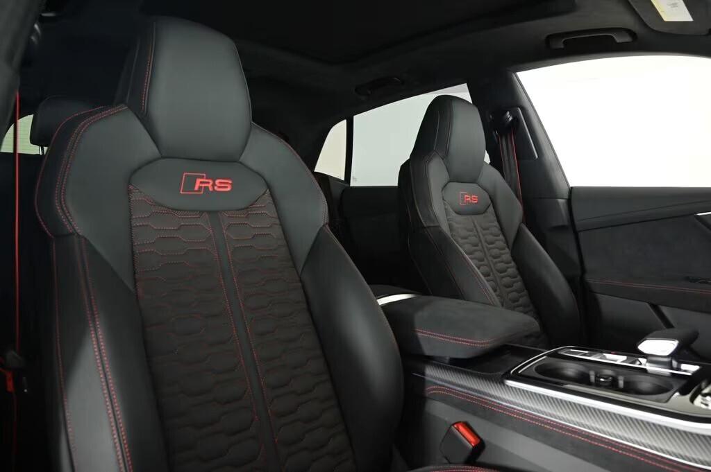 Audi RS Q8 NOLEGGIO LUNGO TERMINE LEASING ALL INCLUSIVE