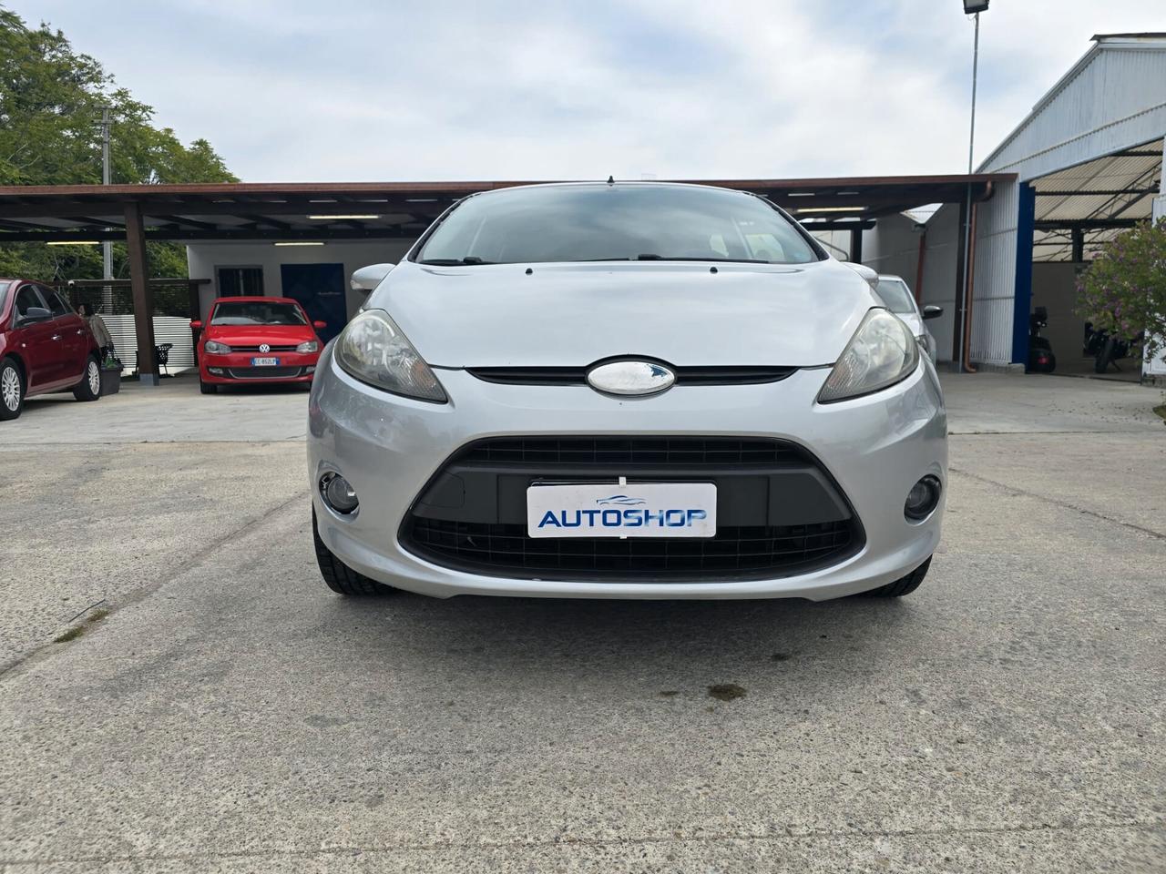 Ford Fiesta 1.4 5 porte Bz.- GPL Titanium