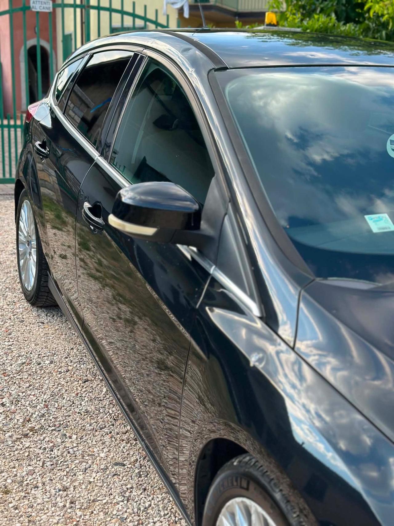Ford FOCUS 1.6 TDCi 115 CV TITANIUM KMCERT GARANZ