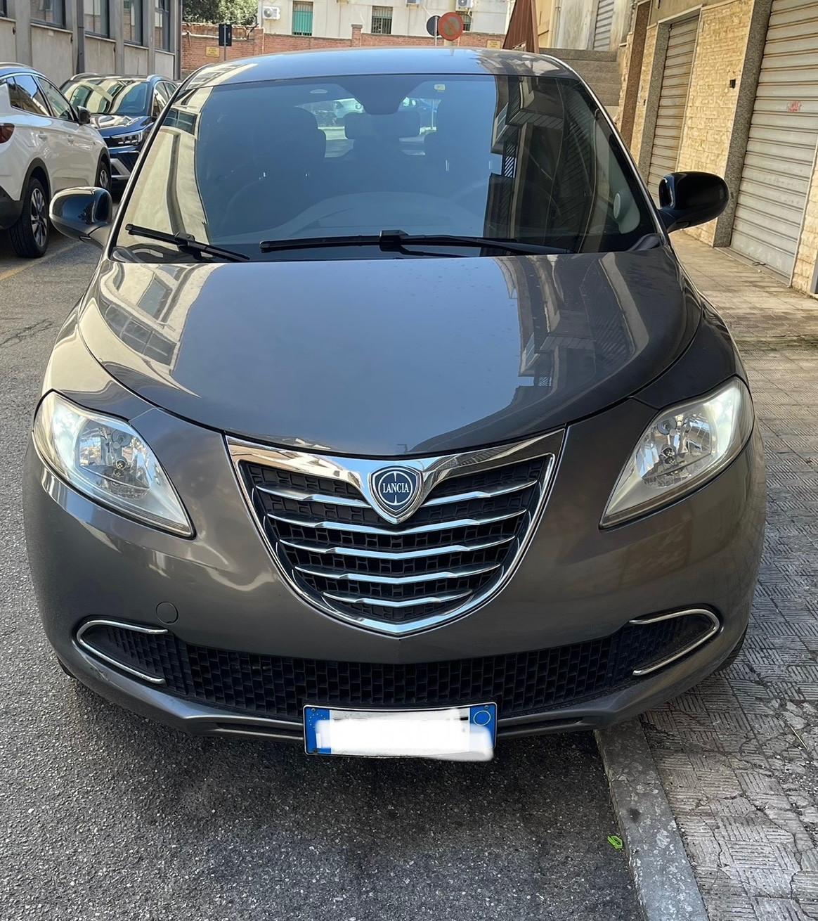 Lancia Ypsilon 1.3 MJT 16V 95 CV 5 porte S&S Gold