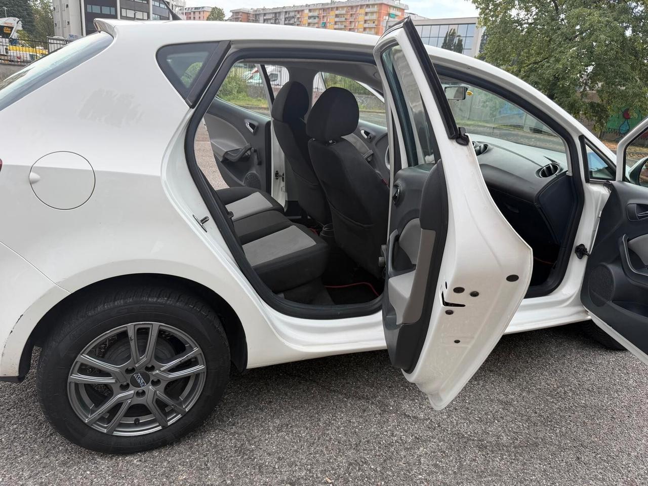 Seat Ibiza 1.6 5 porte Style BI FUEL