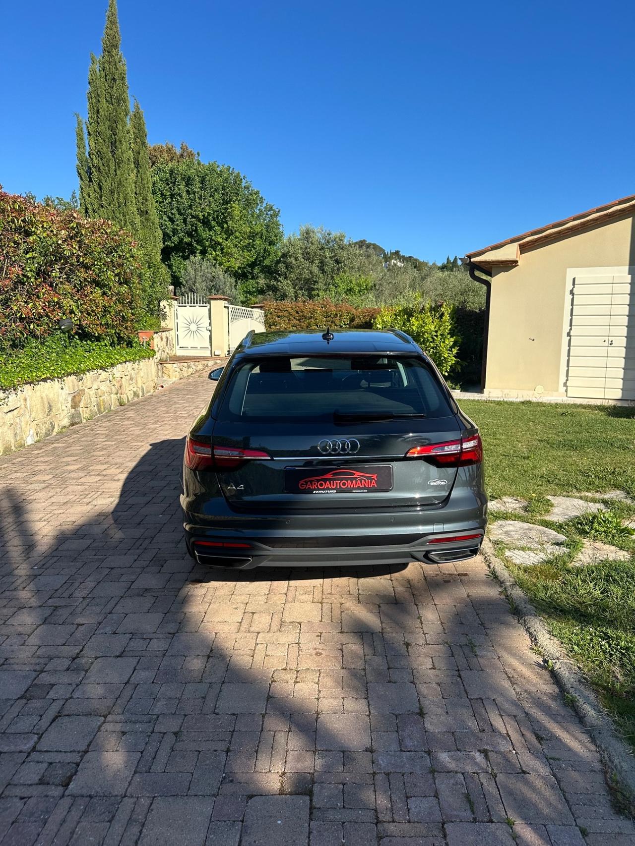 Audi A4 Avant 30 TDI/136 CV S tronic Business Advanced