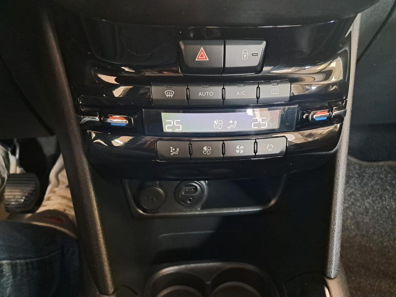 Peugeot 208 1.2 - 5 posti 60 Kw (Benzina/Gpl)