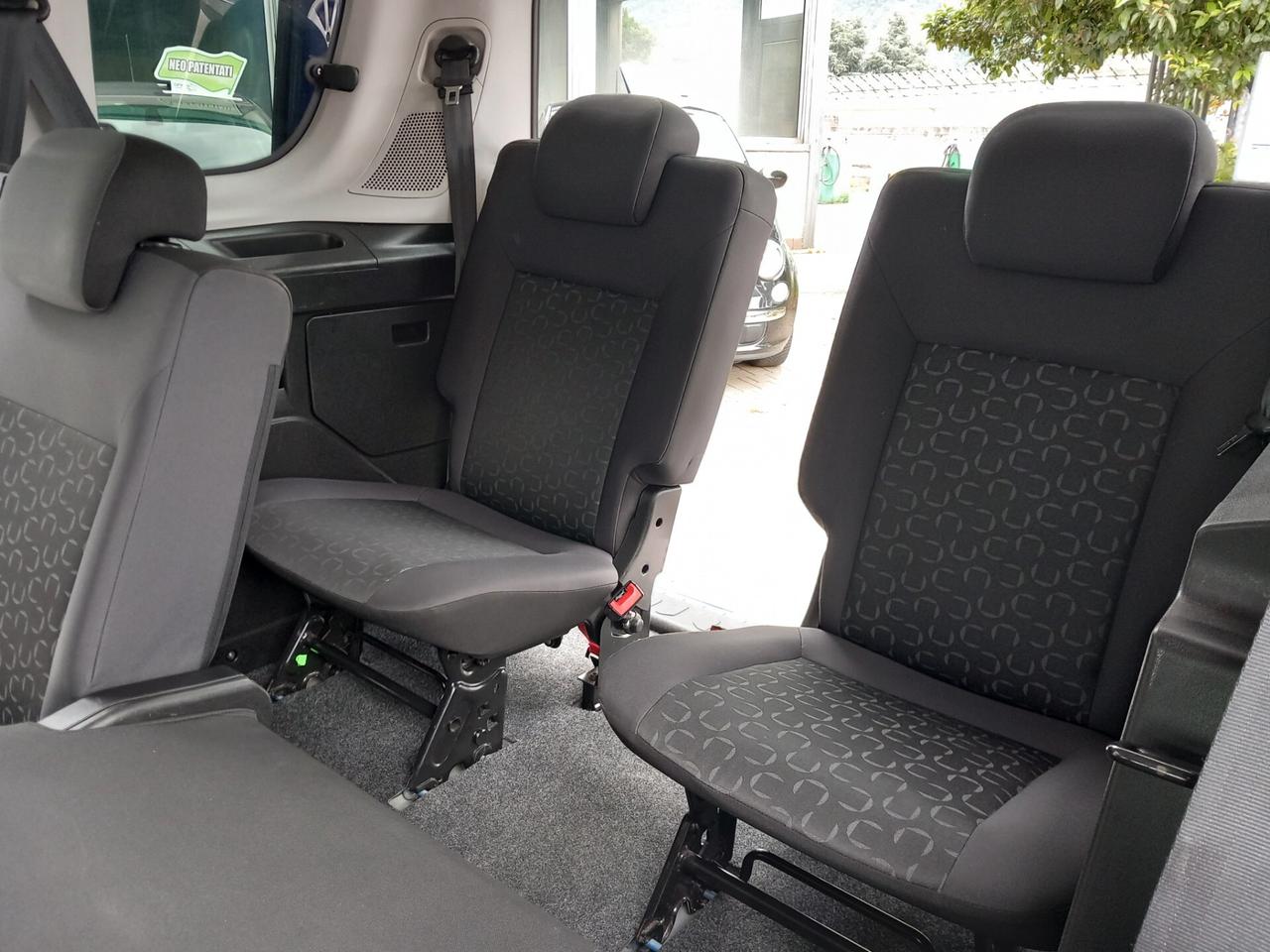 Fiat Doblò 1.6 MJT Emotion 7 Posti