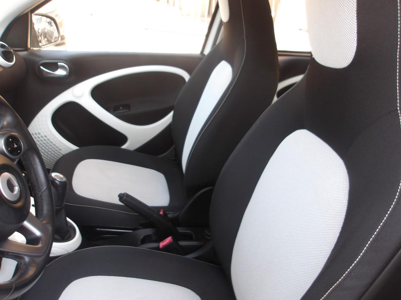 SMART FORFOUR 1.0 BENZ-TETTO PANORAMICO-2016