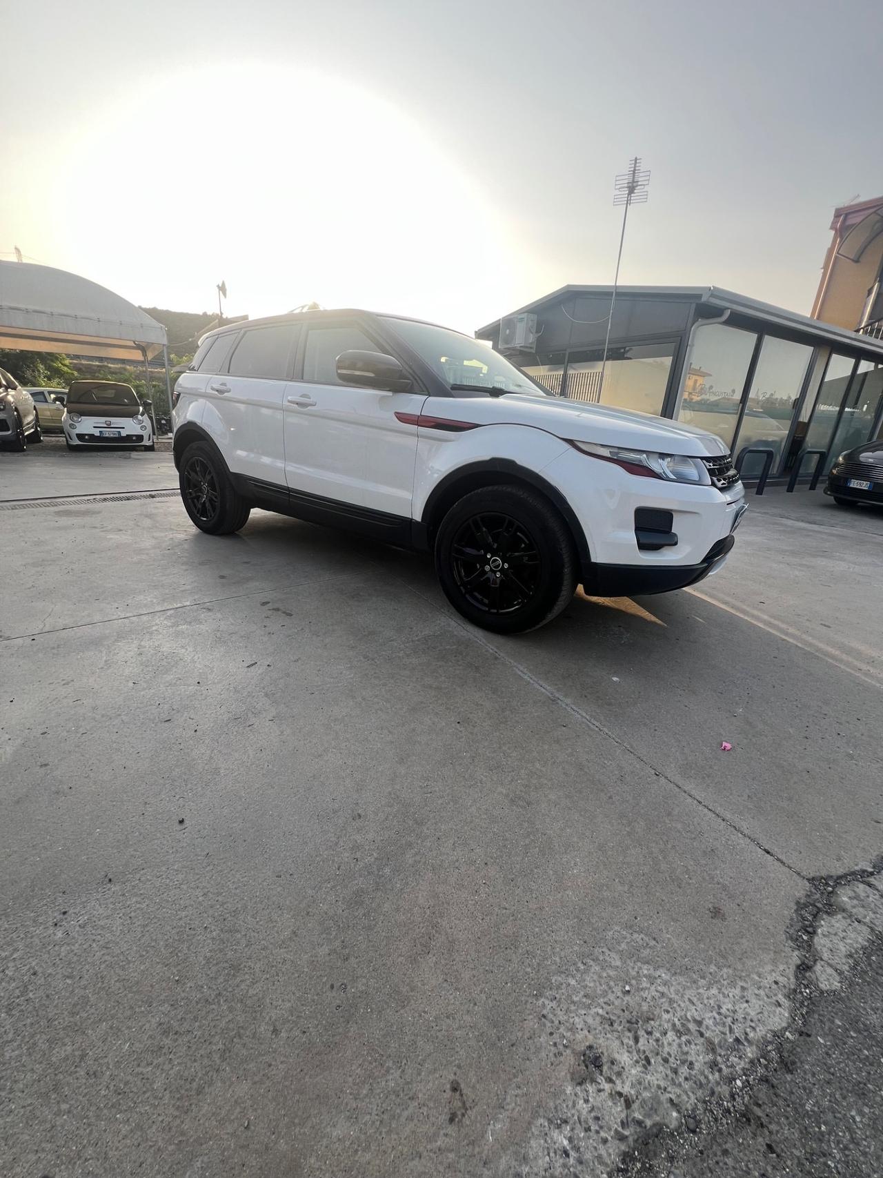 Land Rover Range Rover Evoque Evoque 2.2 TD4 5p. Dynamic