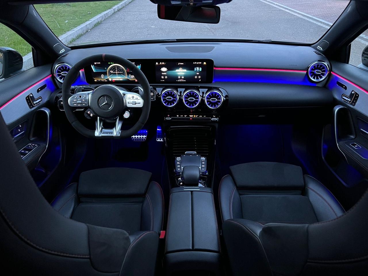 Mercedes-benz A 45 AMG A 35 AMG 4Matic