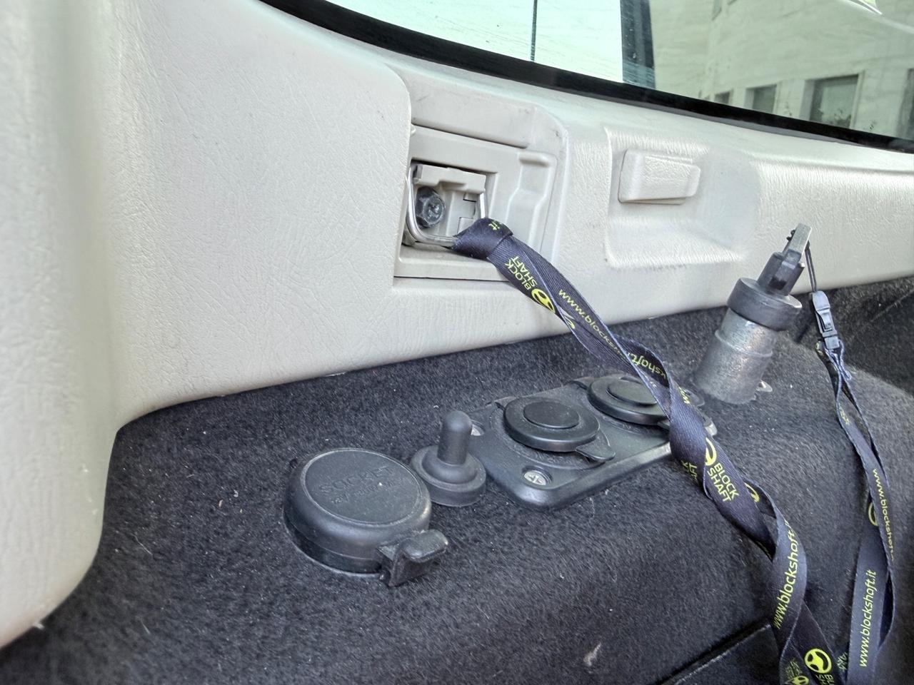Nissan Patrol 3.0 TD Di 3 porte Luxury Hard Top