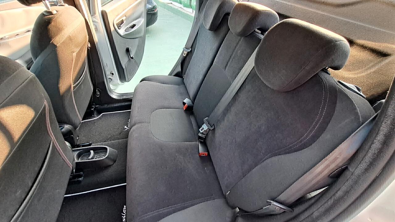 Lancia Ypsilon 1.2 69 CV 5 porte Gold