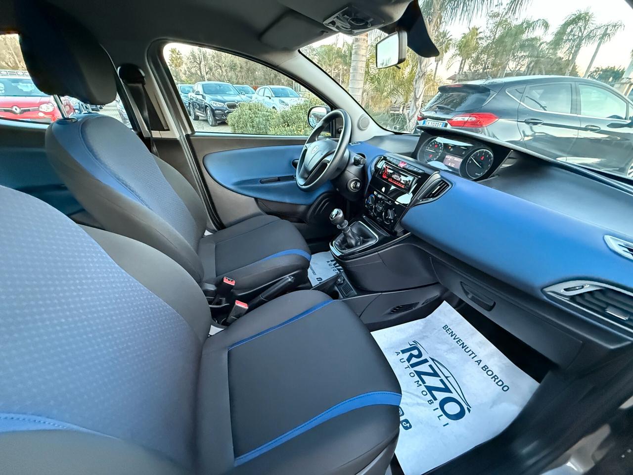 Lancia Ypsilon 1.2 69 CV 5 porte Gold 69000KM