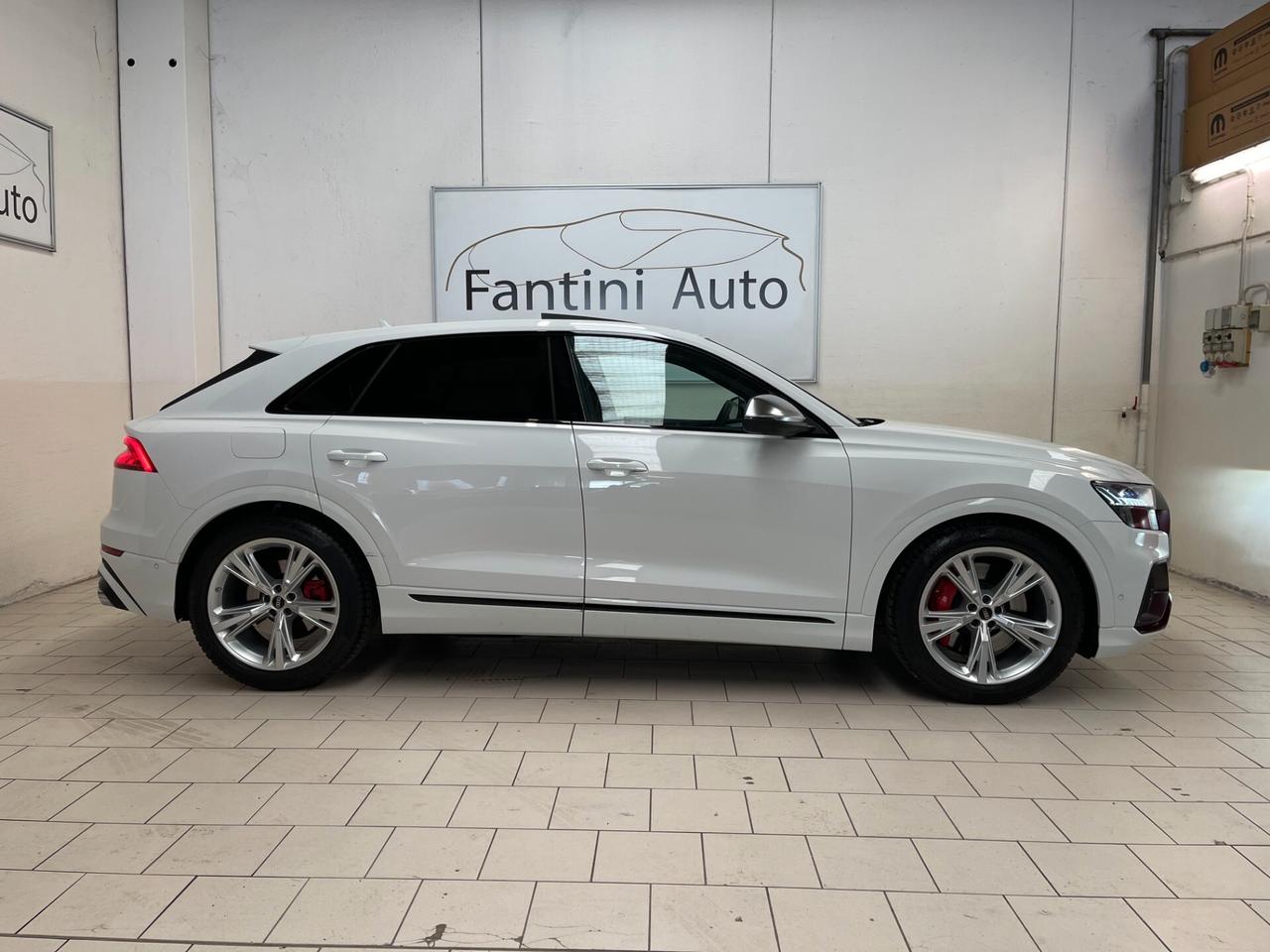 Audi Q8 SQ8 4.0 TFSI 507cv quattro Tiptronic-LEGGI SOTTO