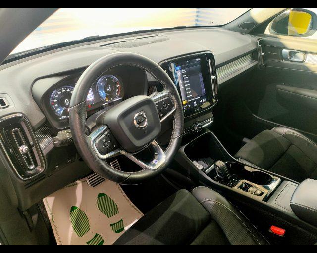 VOLVO XC40 2.0 d4 R-design awd geartronic