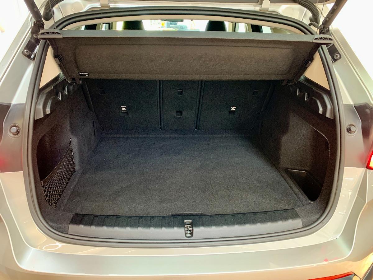 BMW - X1 - sDrive18i xLine