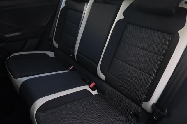VOLKSWAGEN T-Roc 1.5 TSI ACT DSG Sport BlueMotion Technology