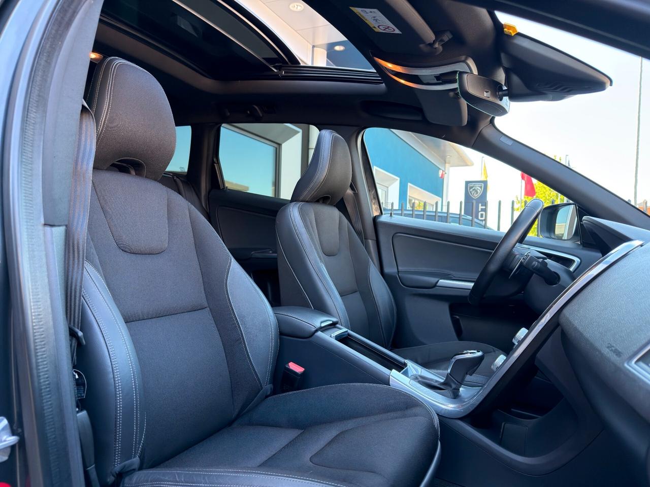 Volvo XC 60 XC60 D4 AWD Geartronic Summum DISTRIBUZIONE OK TETTO APRIBILE