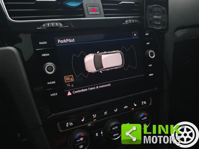 VOLKSWAGEN Golf 1.5 TSI 150 CV R Line Airlift Omologato