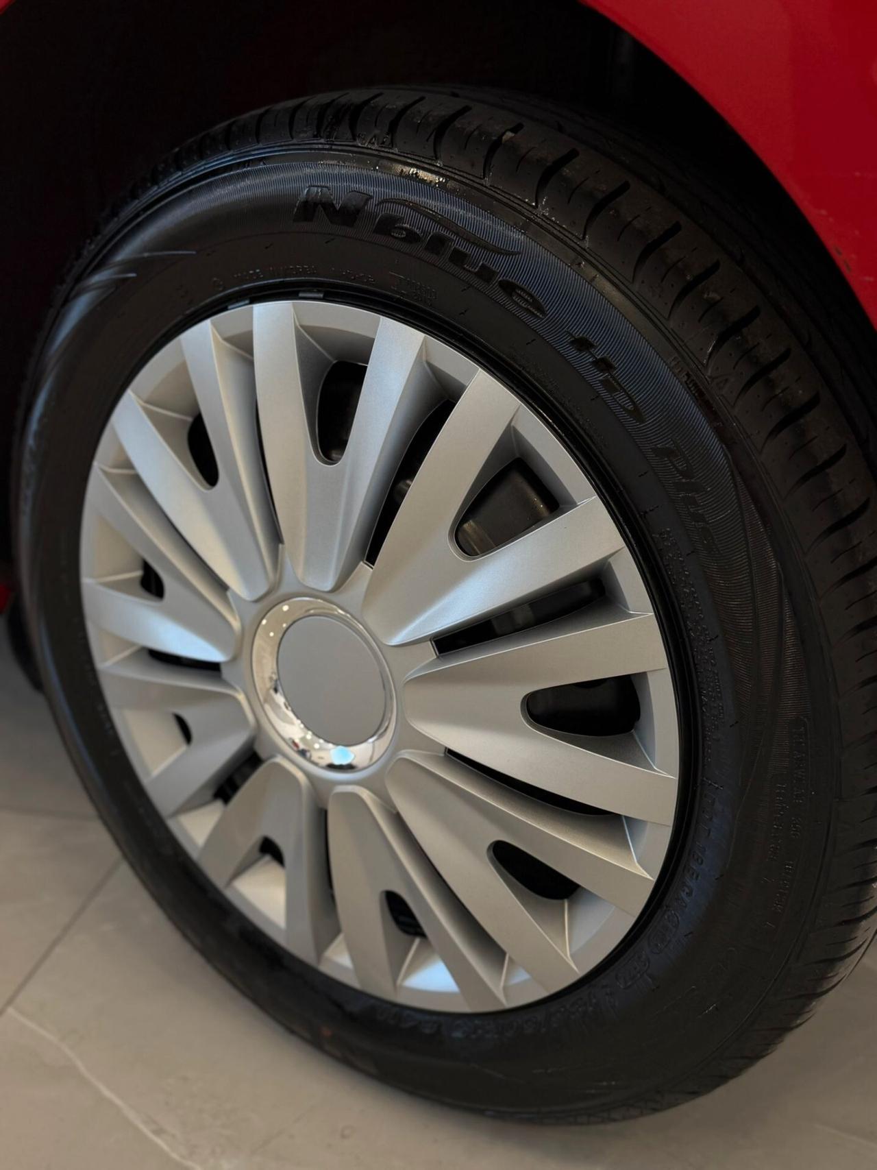 Toyota Yaris 1.0 3 porte