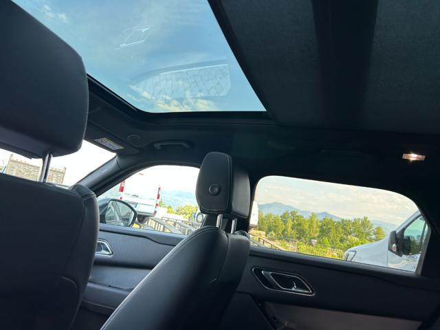 LAND ROVER Range Rover Velar 3.0D l6 300 CV R-Dynamic SE