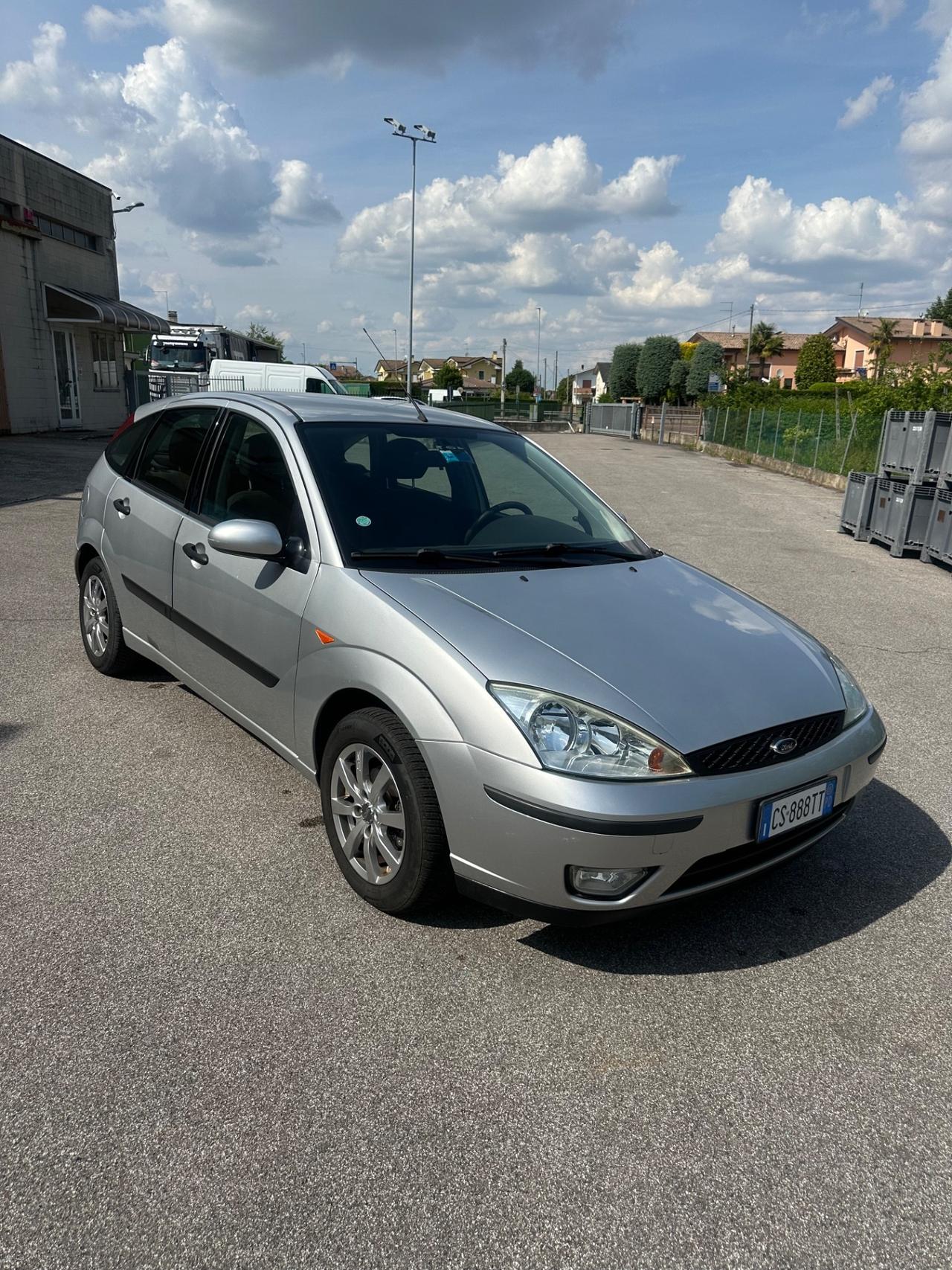 Ford Focus 1.8 TDCi (100CV) cat 5p. Zetec 93000km