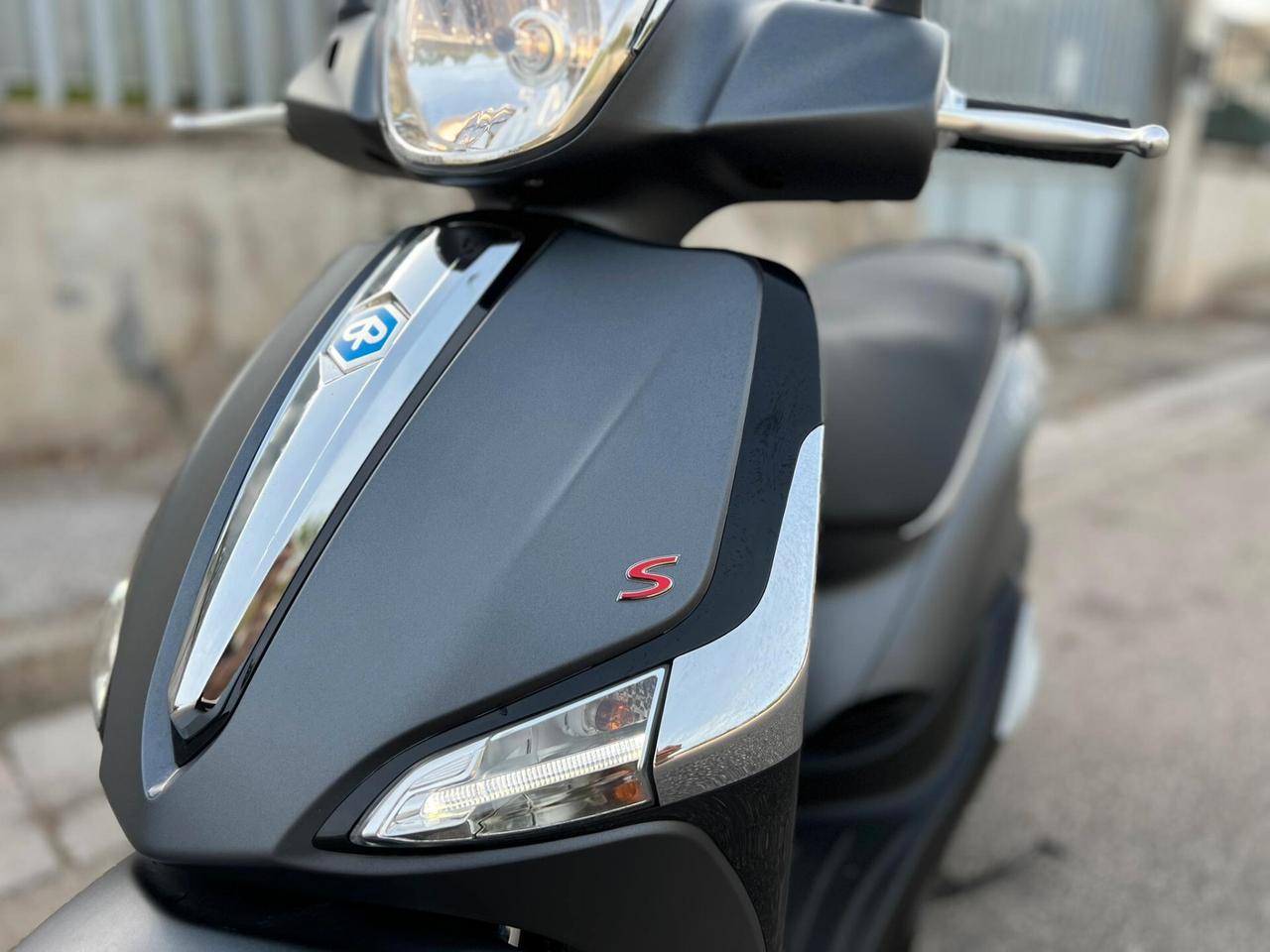 LIBERTY S 150 CON SOLI 926KM 2020 PARI AL NUOVO