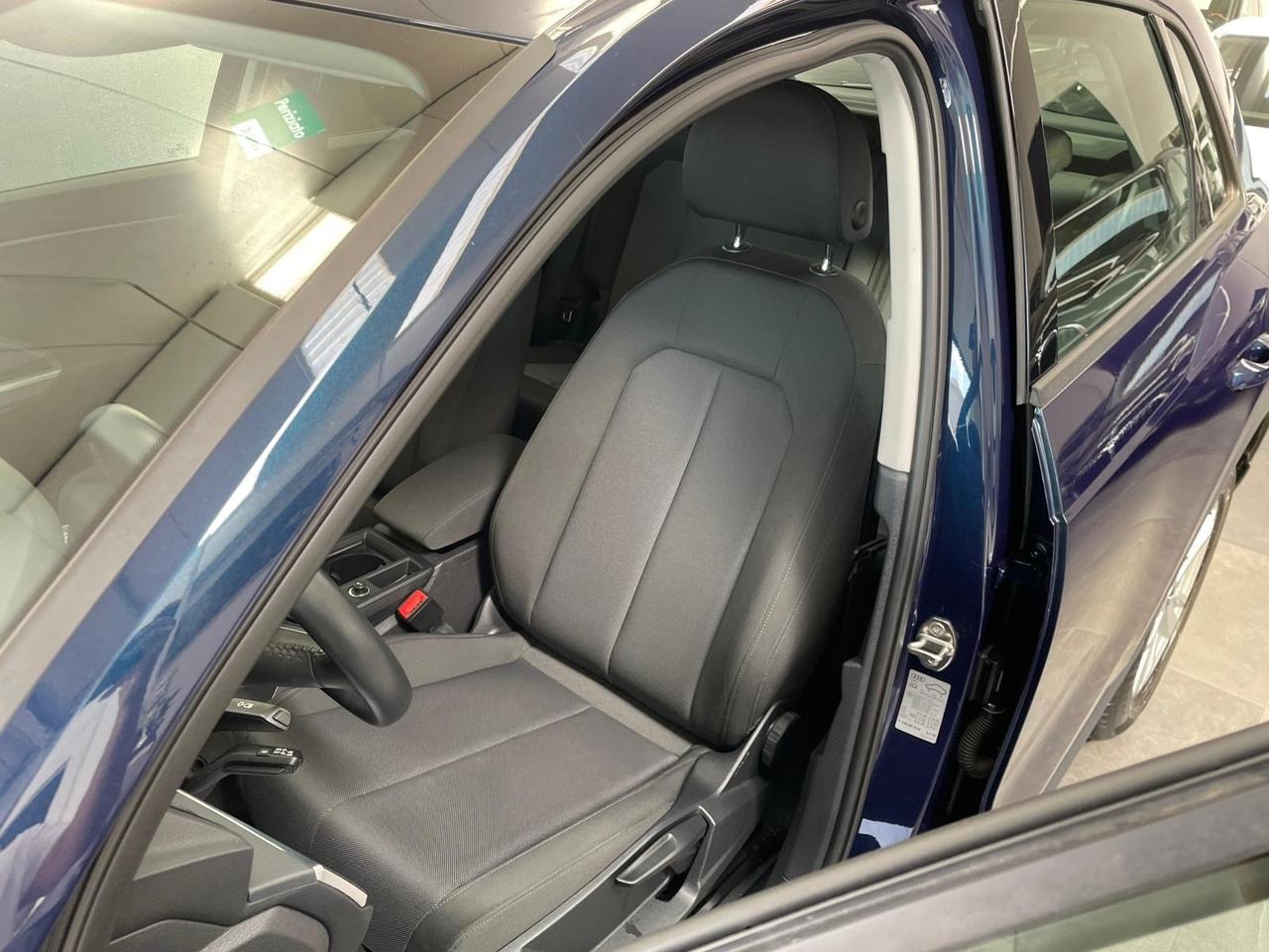 Audi Q3 35 TDI S tronic Business