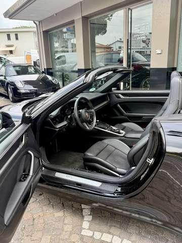 Porsche 992 Cabrio 3.0 Carrera - full optional -