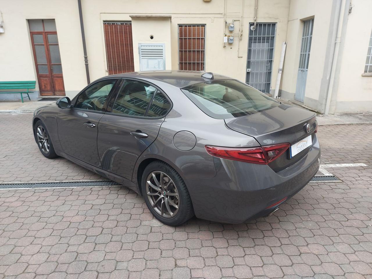 Alfa Romeo Giulia Super 2.2 JTD 150 CV