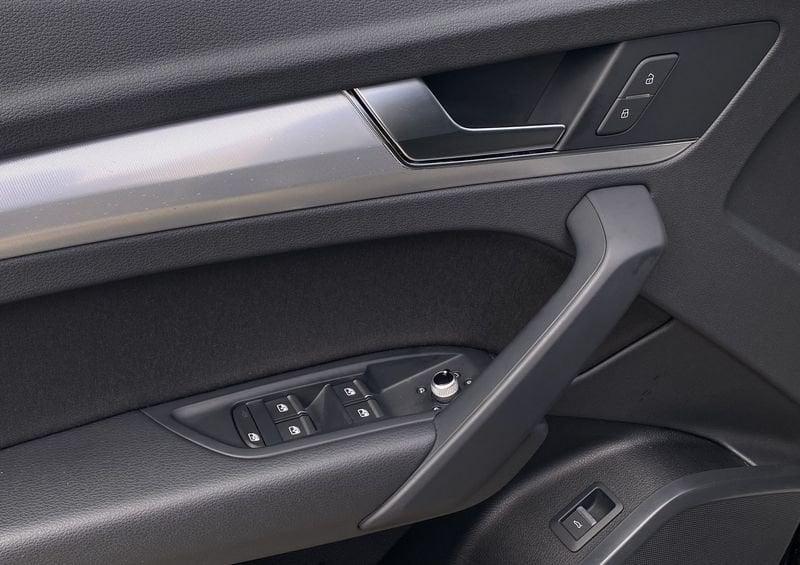 Audi Q5 Business 2.0 TDI 190CV S-Tronic quattro 40