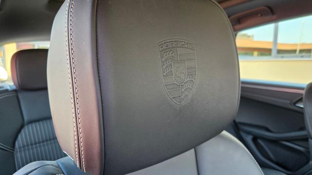 PORSCHE Macan 2.0 T 265 CV UNIPRO UFF.LE PASM TETTO LED PDLS 20"