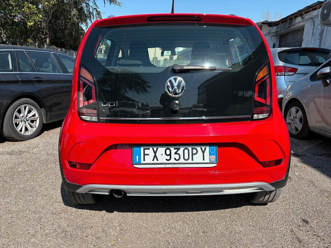 Volkswagen up! CROSS 1.0 75 CV 5p.